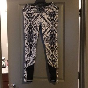 Victoria Secret Sport Black print
